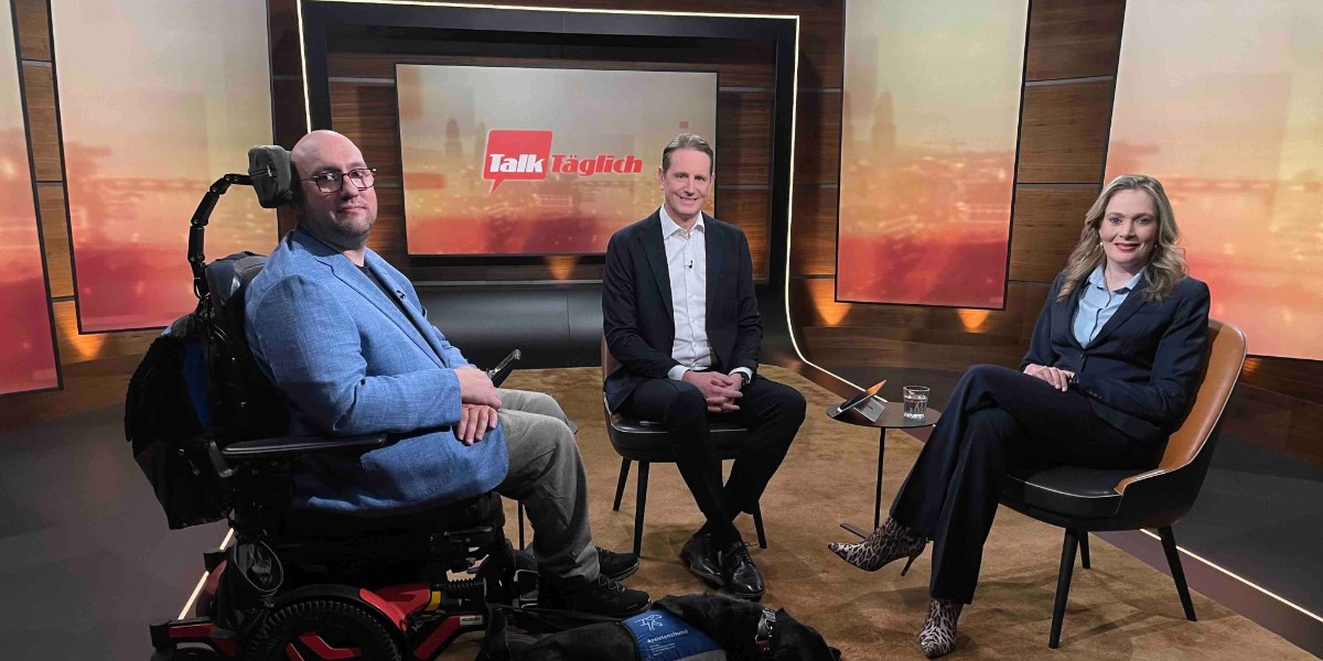 Dr. Nicole Burger als Expertin für Schulrecht im Talk Täglich 